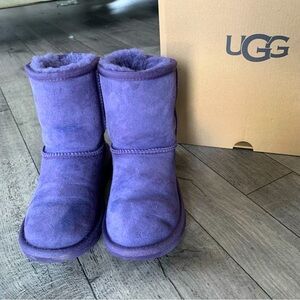 UGG Kids Classic II Shimmer | Size 1 | Purple